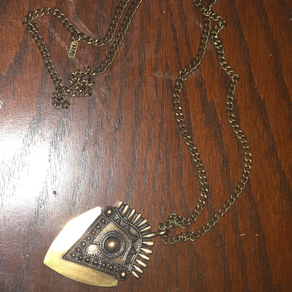 VM necklace